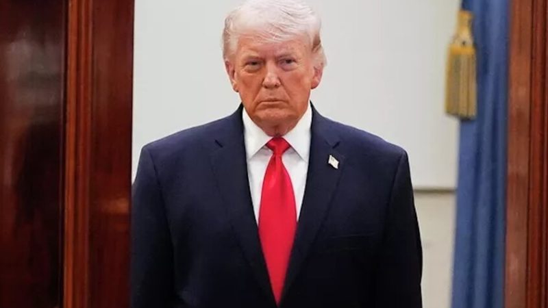 “وول ستريت جورنال: ترامب يدرس استئناف ضربات محدودة ضد إيران بعد انهيار مفاوضات إسلام آباد