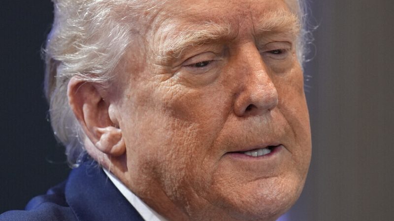 ترامب ينشر صورة له على هيئة المسيح المخلص (صورة)