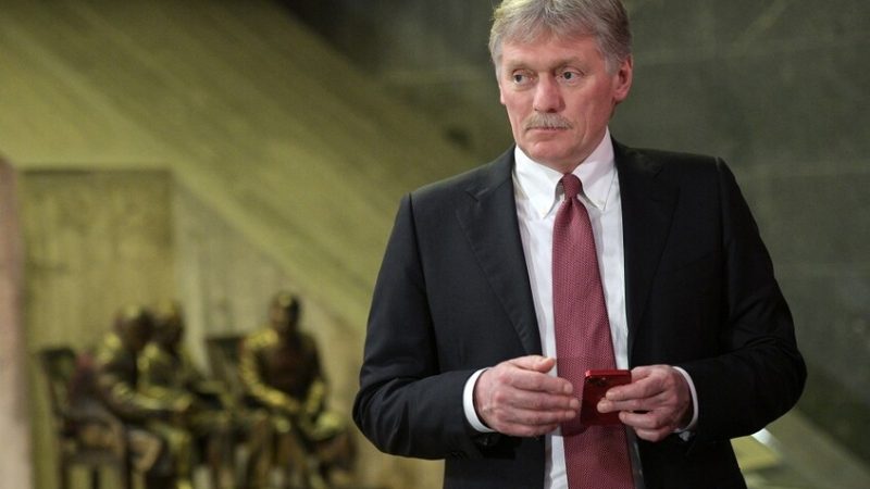 بيسكوف يعرض مستقبل علاقة موسكو بالقيادة الجديدة في هنغاريا