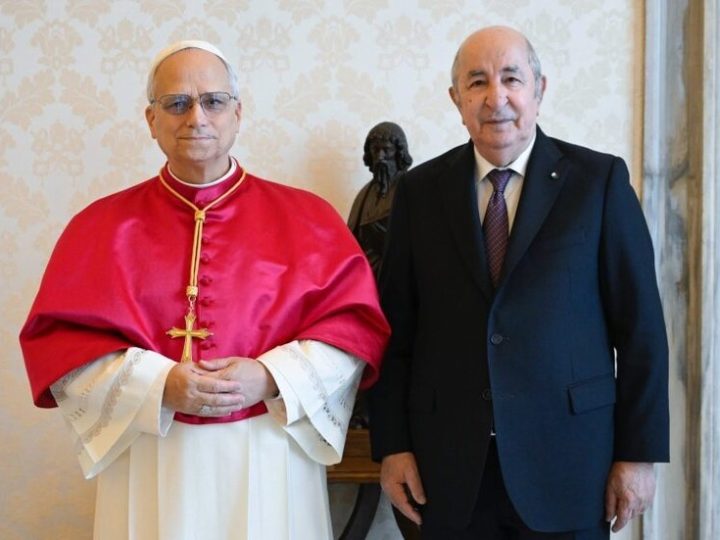 من الجزائر.. تبون وبابا الفاتيكان يدعوان إلى إنصاف الشعب الفلسطيني وتمكينه من إقامة دولته