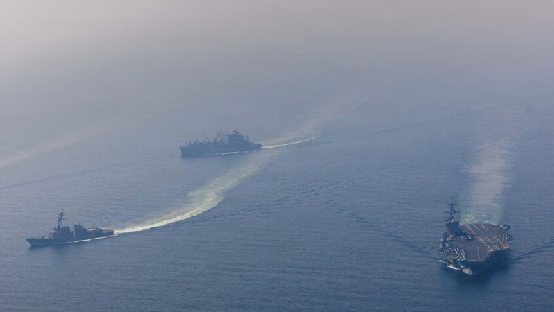 مسؤول إيراني: أي مدمرة تحاول فرض حصار في مضيق هرمز ستغرق