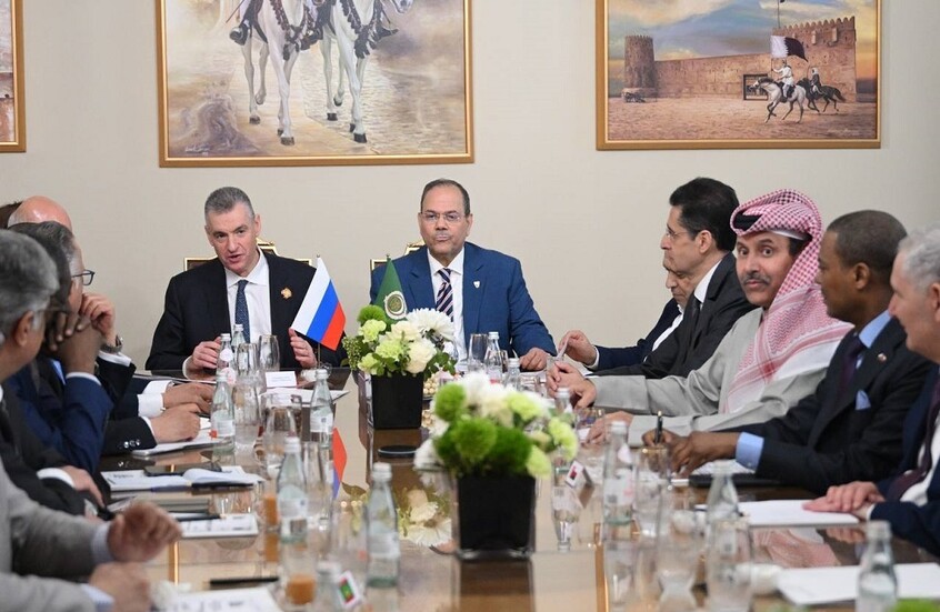 سلوتسكي يناقش مع سفراء عرب في موسكو الأوضاع حول إيران ووقف التصعيد في الخليج