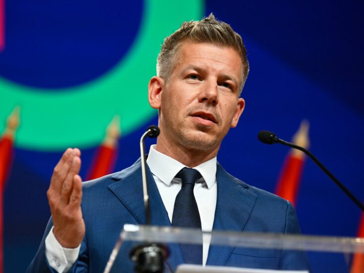 ماغيار يوافق على مطالبة الاتحاد الأوروبي بالإفراج عن الأصول الهنغارية المجمدة