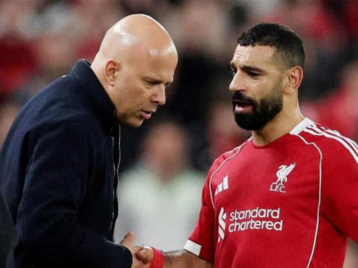 سلوت يفاجئ صلاح مجددا.. تشكيلة ليفربول الأساسية لمواجهة باريس سان جيرمان