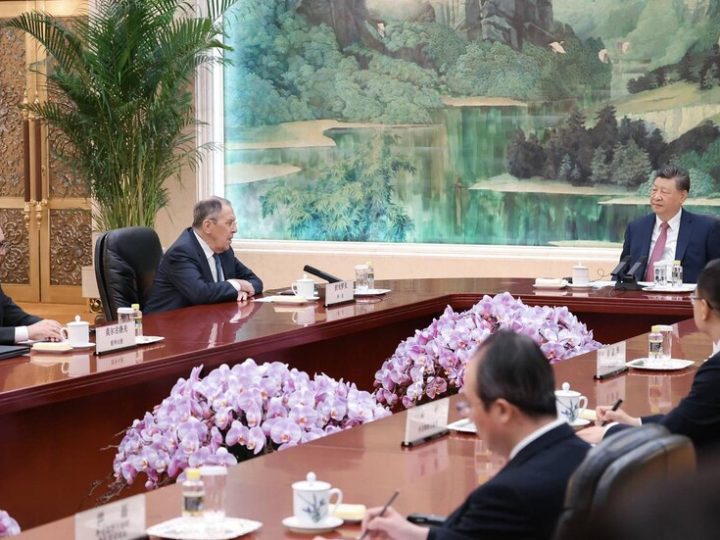 لافروف: العلاقات بين روسيا والصين راسخة ولا تهزها الريح