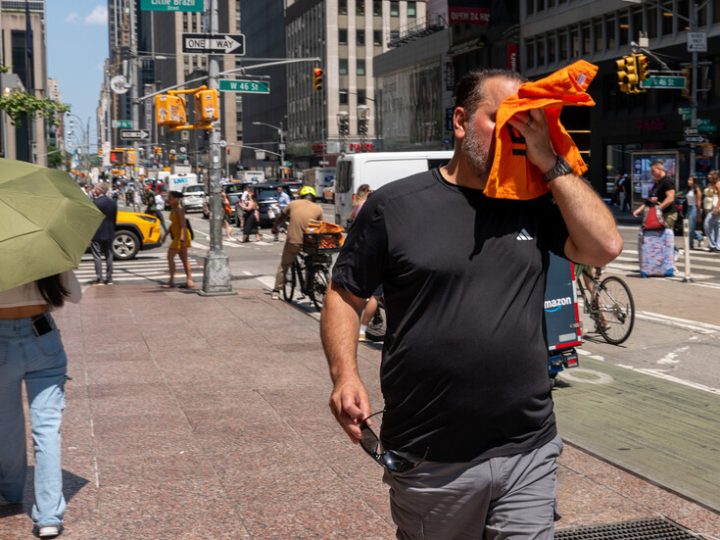 موجة حر غير مسبوقة تضرب شرق الولايات المتحدة