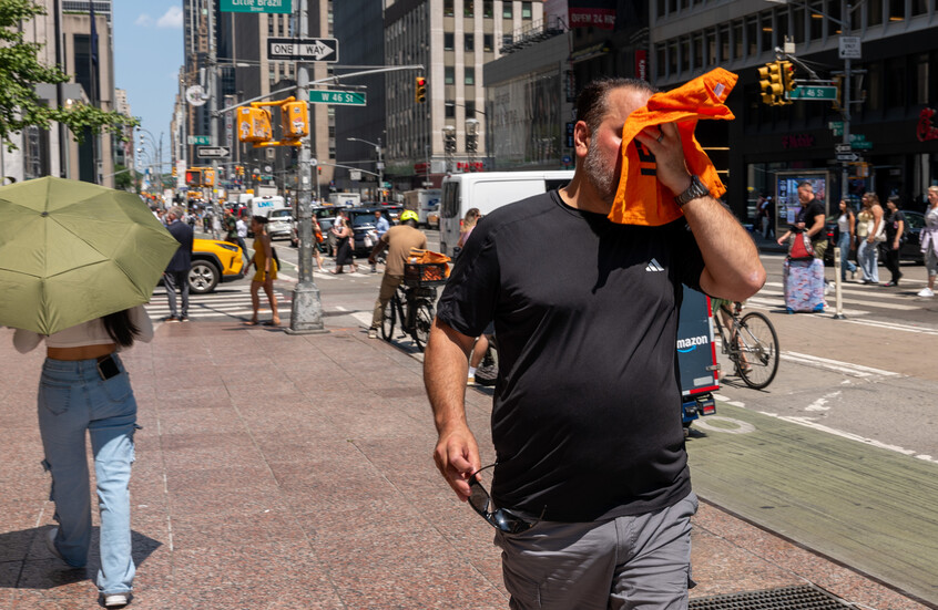 موجة حر غير مسبوقة تضرب شرق الولايات المتحدة