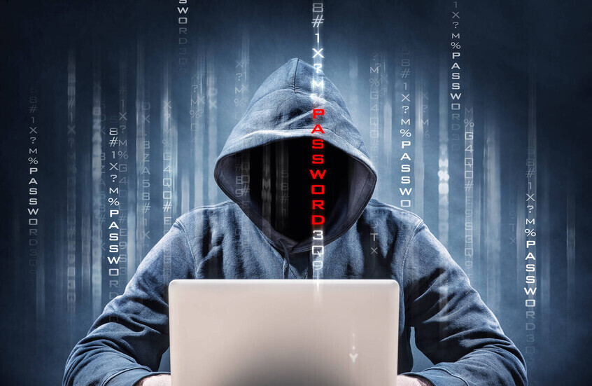 وكالة: حسابات مئات المسؤولين والجهات العسكرية في “الناتو” وأوكرانيا تعرضت للقرصنة والاختراق