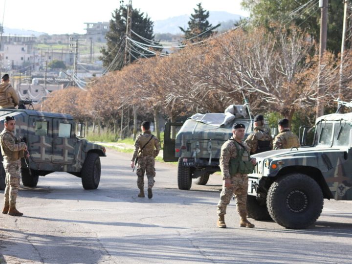 مقتل جندي لبناني بإطلاق نار في طرابلس شمال لبنان (فيديو)