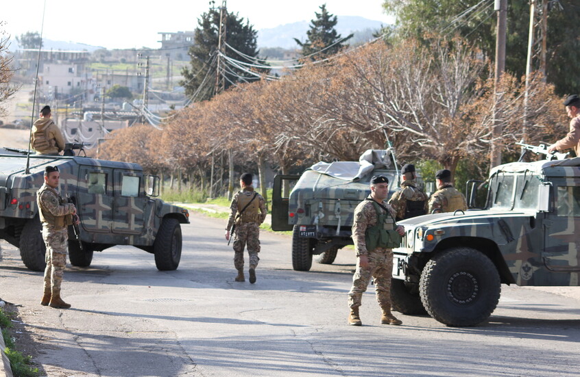 مقتل جندي لبناني بإطلاق نار في طرابلس شمال لبنان (فيديو)