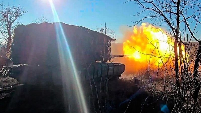 الجيش الروسي يعلن سيطرته على بلدة في خاركوف اليوم وتحييد 7260 جنديا أوكرانيا خلال أسبوع