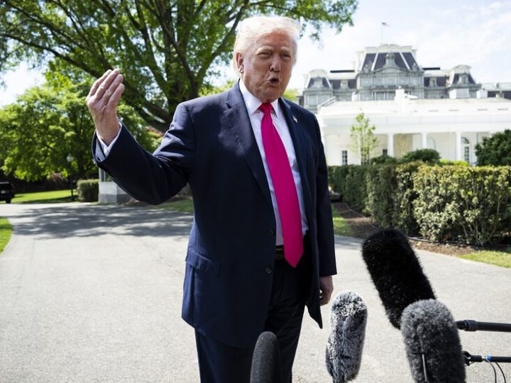 ترامب يشكر طهران على فتح مضيق هرمز “الإيراني”