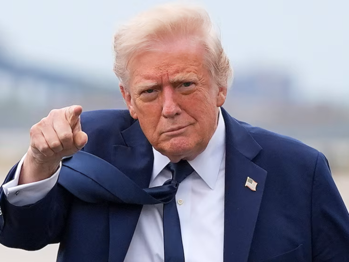 ترامب: إيران وافقت على تعليق برنامجها النووي إلى أجل غير مسمى ولن تتلقى أي أموال مجمدة من واشنطن