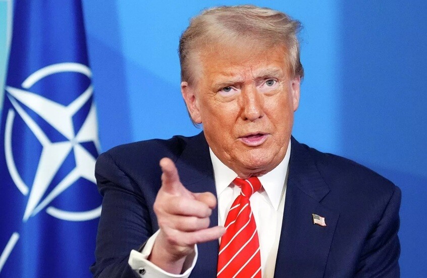 ترامب يعلن رفض عرض مساعدة من الناتو في مضيق هرمز: أمرتهم بالبقاء بعيدا فهم نمر من ورق