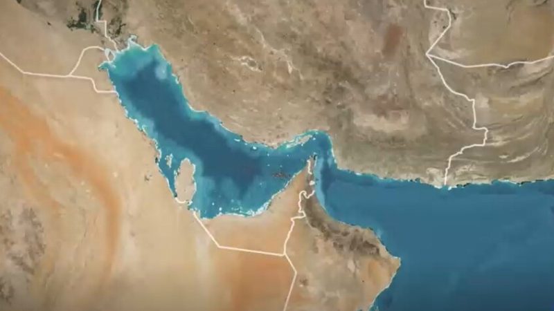 “وول ستريت جورنال”: إيران أبلغت الوسطاء بمحدودية عبور السفن في مضيق هرمز