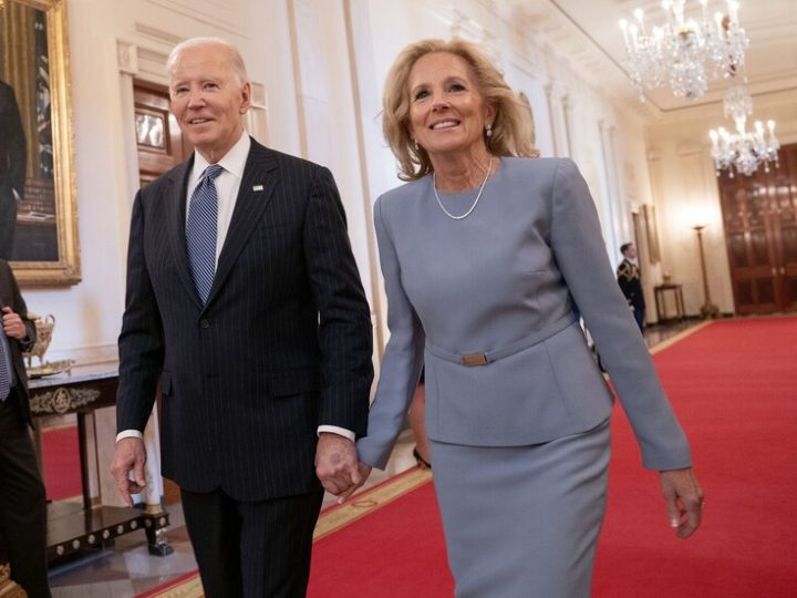 جيل بايدن تشارك في مزاد على دور بمسلسل مثلي شهير دعما لمركز مجتمع الميم