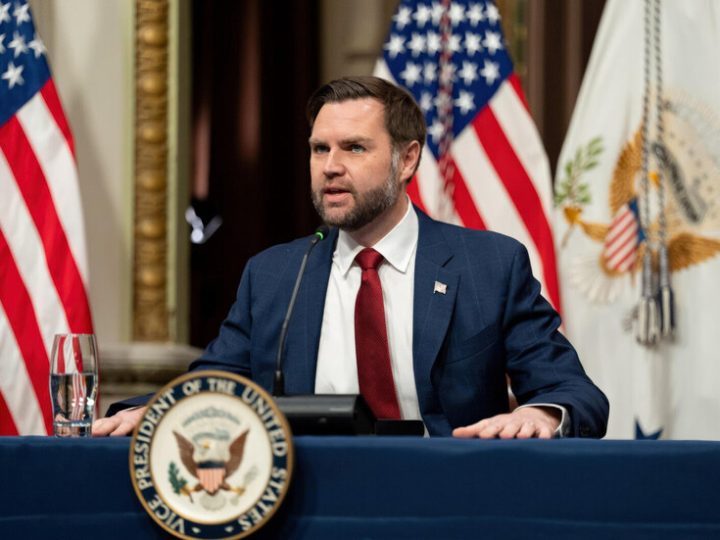 فانس يشكر البابا ليو: الواقع أكثر تعقيدا من السرد الإعلامي