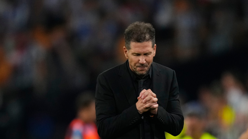 أول تعليق من سيميوني بعد خسارة أتلتيكو مدريد لقب كأس ملك إسبانيا أمام ريال سوسييداد