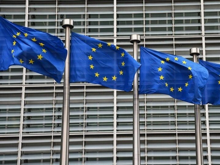 غروشكو: أزمة إيران وتعطيل مضيق هرمز يهددان الاتحاد الأوروبي بصدمة ركود تضخمي