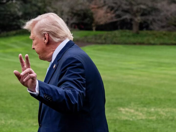 مجلة: الحرب على إيران تسدل الستار على الهيمنة الأمريكية