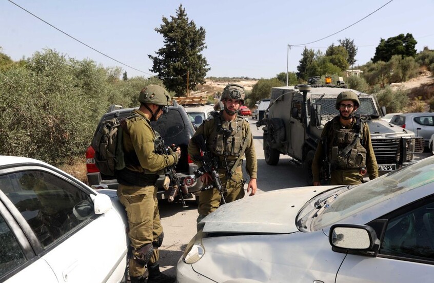 مقتل طفل فلسطيني دهسا بسيارة تابعة لوحدة أمن الوزراء الإسرائيلية قرب الخليل (فيديو)