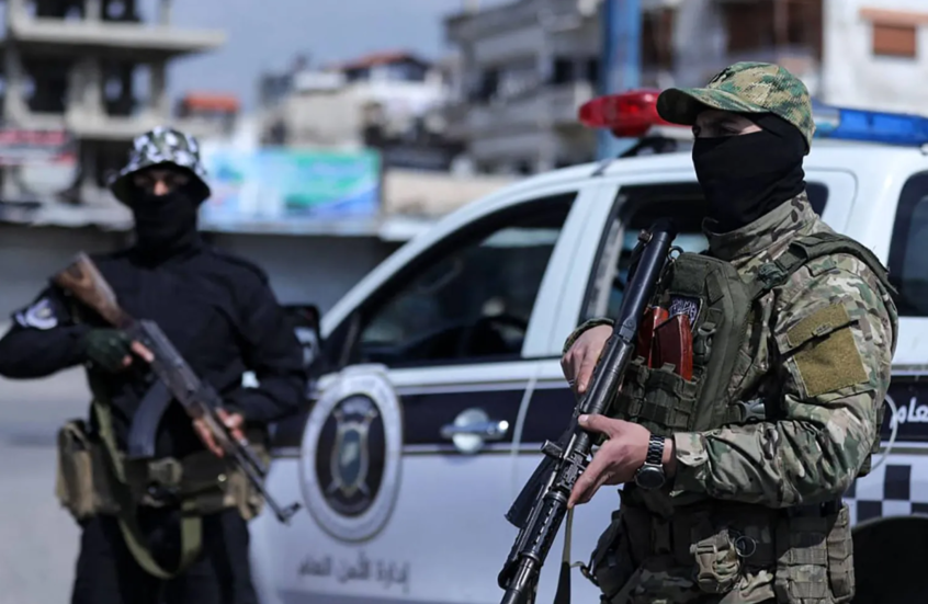مقتل عنصر أمن وإصابة آخر بهجوم مسلح جنوب العاصمة السورية