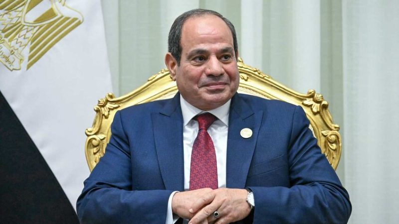 السيسي يؤكد جاهزية مصر للاستثمارات الأجنبية ببنية تحتية عالمية