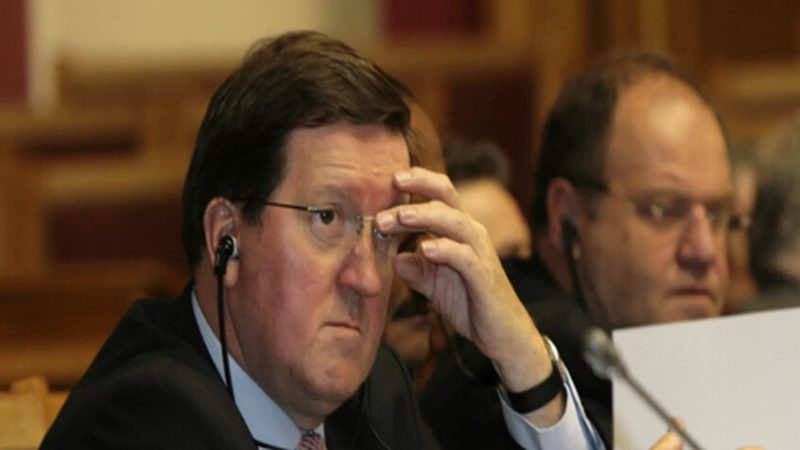 العلاقة الأمريكية-البريطانية في مهب الريح: أزمة هيكلية أعمق من ترامب