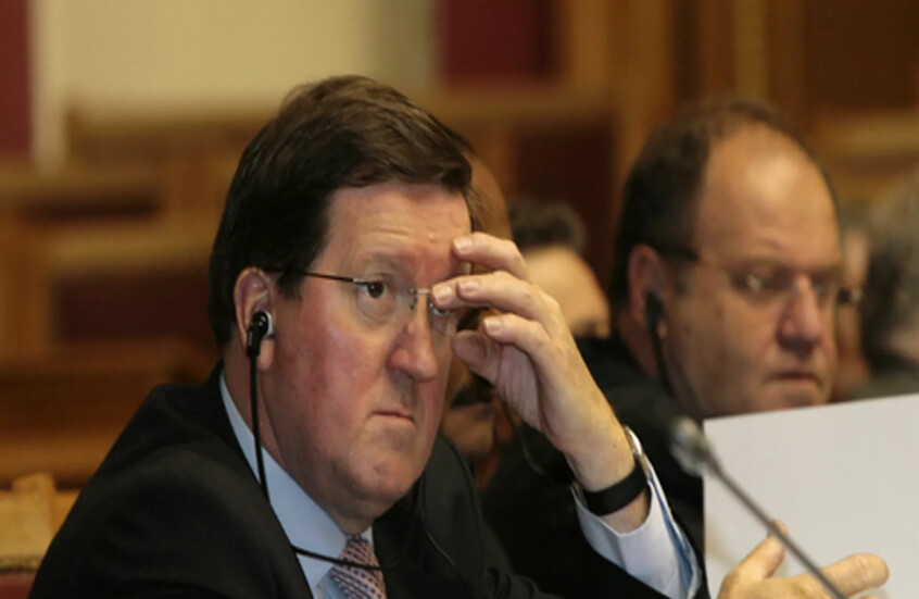 العلاقة الأمريكية-البريطانية في مهب الريح: أزمة هيكلية أعمق من ترامب