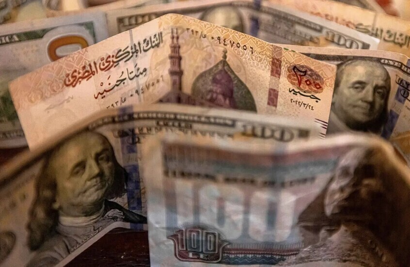 وسط ارتفاع تاريخي.. مصر تحدد سعر الدولار في موازنتها الجديدة