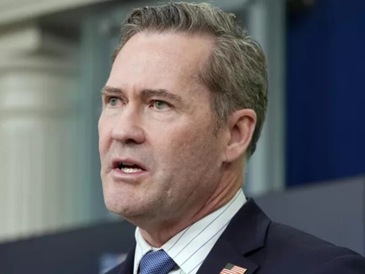 والتز: اجتماع مثمر مع قائد قوة مكافحة العصابات بهايتي لتحقيق “رؤية ترامب”