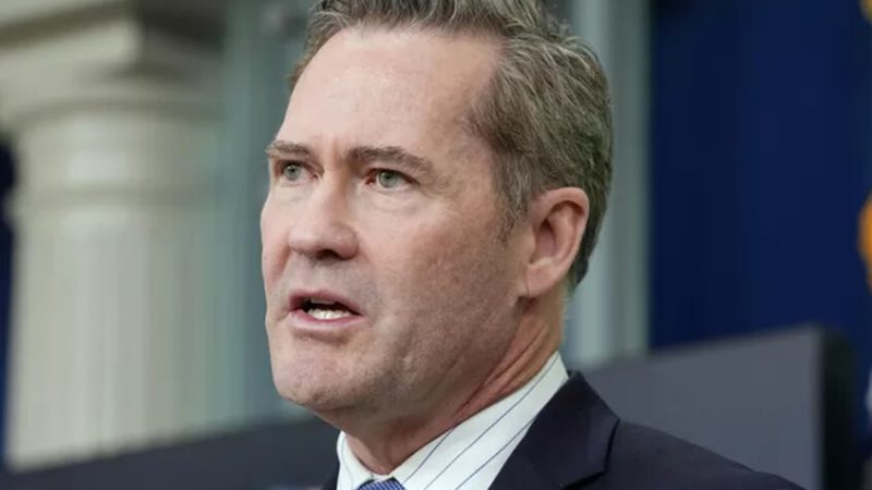 والتز: اجتماع مثمر مع قائد قوة مكافحة العصابات بهايتي لتحقيق “رؤية ترامب”