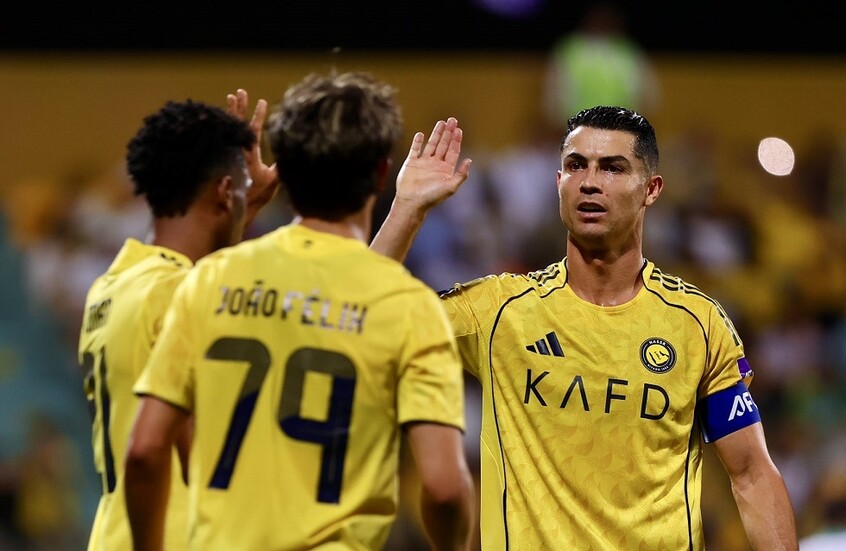 أول تعليق من رونالدو بعد التأهل لنهائي دوري أبطال آسيا 2 (صور)