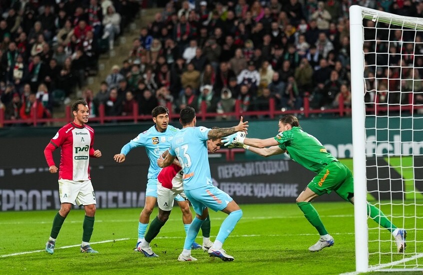 الدوري الروسي.. لوكوموتيف موسكو يفرمل زينيت بطرسبورغ