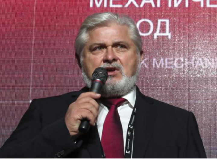 الاتحاد الأوروبي يفرض عقوبات ضد المصمم العام لمؤسسة “كلاشنيكوف”