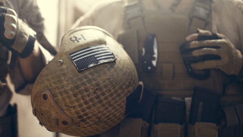 CNN: اعتقال جندي من القوات الخاصة الأمريكية لفوزه بـ 400 ألف دولار جراء مراهنة على الغارة ضد مادورو