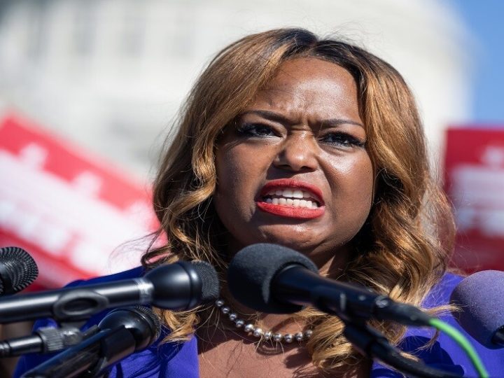 صعود المرشحة جانيس جورج المعادية لإسرائيل في انتخابات بلدية واشنطن.. الشباب الأمريكي يقود التحول