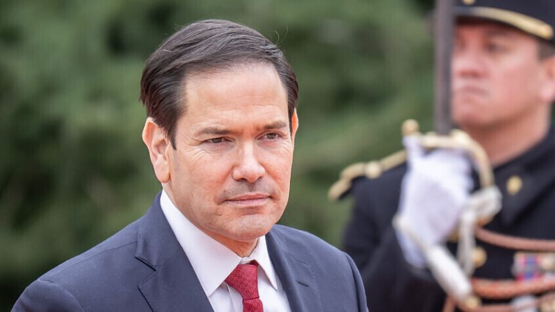 “بوليتيكو”: روبيو مرشح جاد لانتخابات الرئاسة الأمريكية