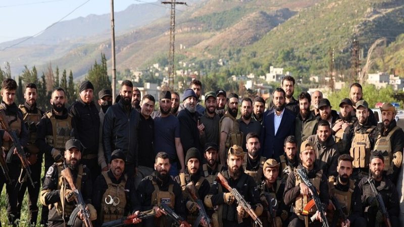 سوريا.. توقيف أقارب المتهم الرئيسي بمجرزة التضامن ومخاوف في قريته من أعمال انتقامية