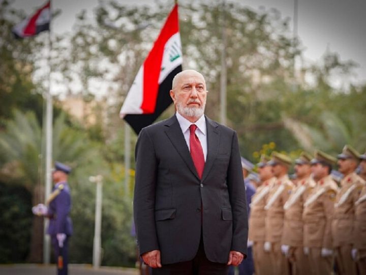 الرئيس العراقي يدعو إلى دعم السياسات النقدية للبنك المركزي