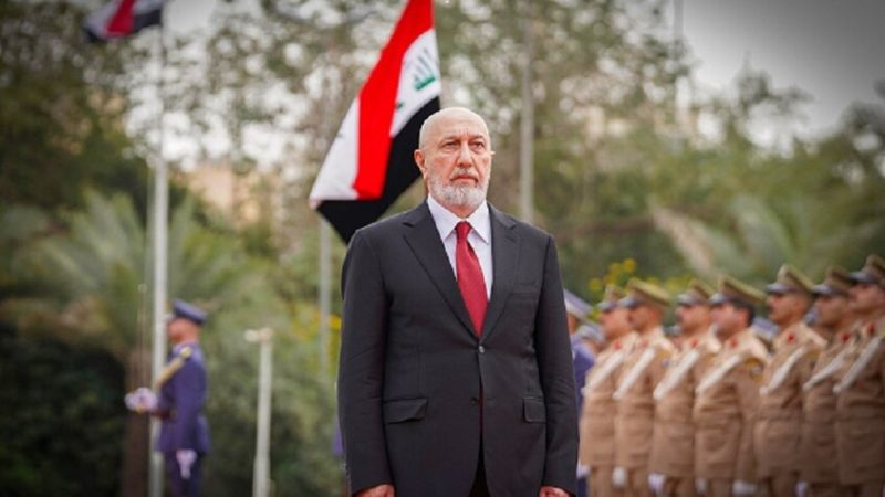 الرئيس العراقي يدعو إلى دعم السياسات النقدية للبنك المركزي