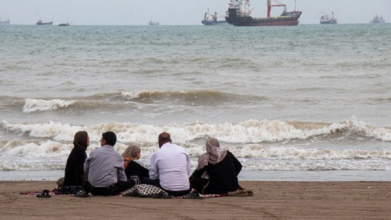 طهران تحذر واشنطن: صواريخنا لم تنفد وقواتنا جاهزة “لإلحاق ضرر أشد بالمعتدي”