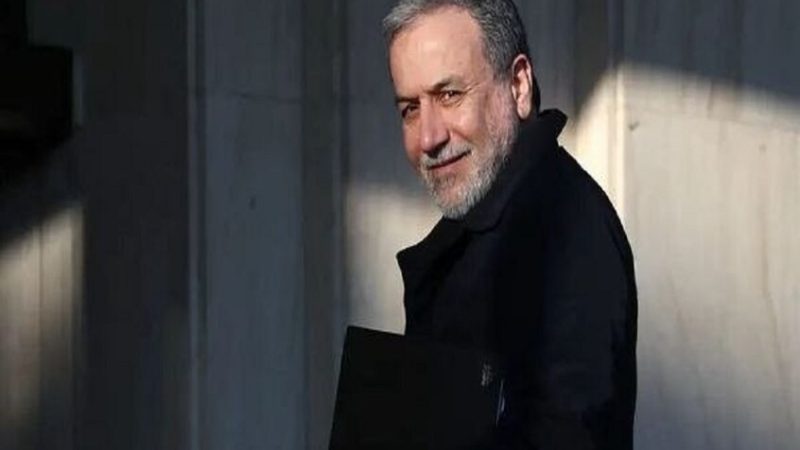 سلطان عمان يبحث مع عراقجي جهود إنهاء المواجهة بين طهران وواشنطن