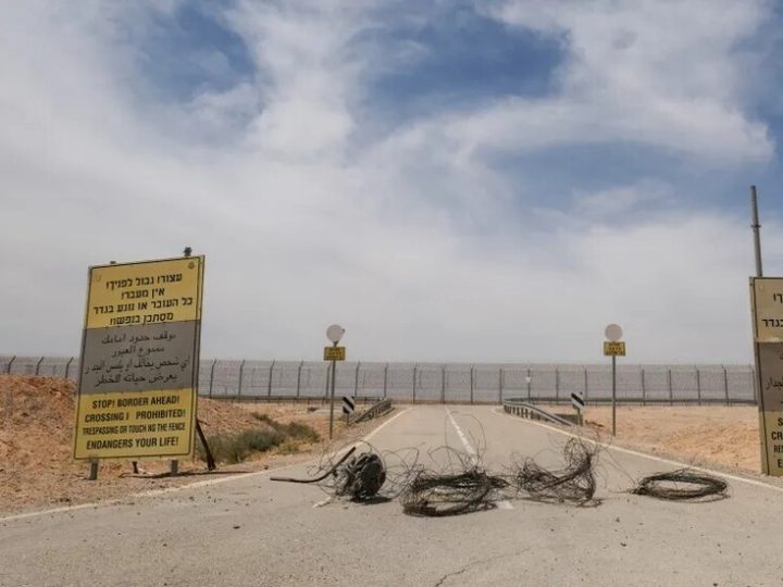 مناورات مصرية على الحدود.. ومطالب إسرائيلية بوقفها