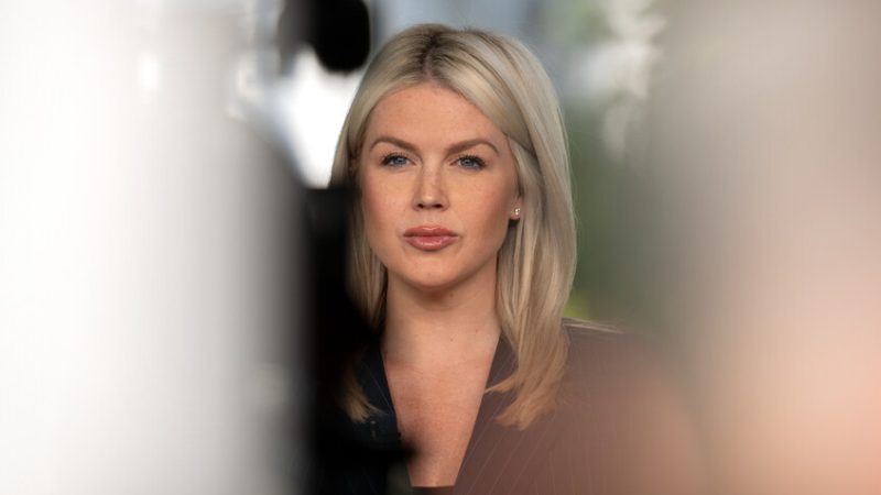 عقب تصريح مثير للجدل ونظريات مؤامرة.. متحدثة البيت الأبيض تعلق على حادثة إطلاق النار بعشاء المراسلين