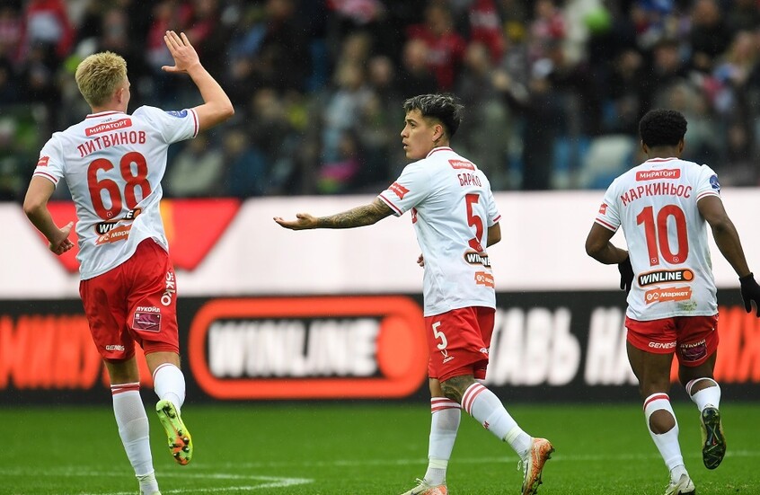 سبارتاك موسكو يقلب الطاولة على “باري” في عقر داره (فيديو)