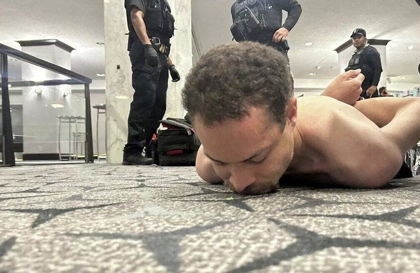 “نيويورك بوست”: مطلق النار انتقد ترامب لوقفه مساعدة أوكرانيا