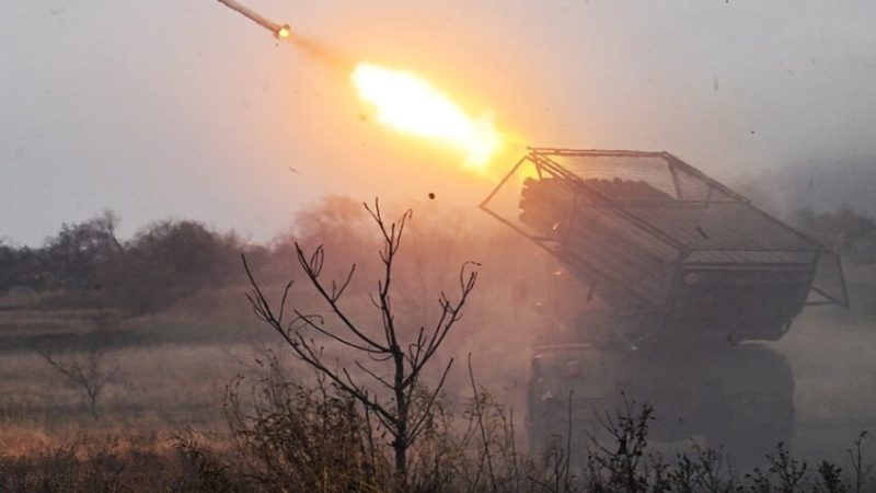 الدفاع الروسية تعلن تحرير بلدتين جديدتين شمال وشرق أوكرانيا