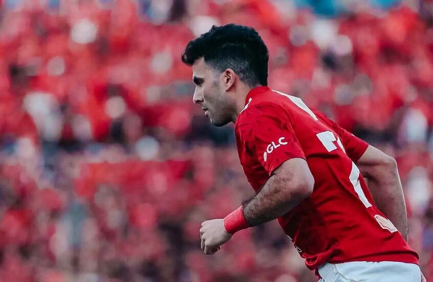 أسطورة الأهلي يشن هجوما على زيزو (فيديو)