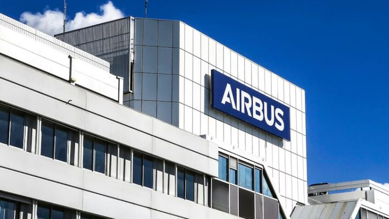 “إيرباص” تخفق في تحقيق توقعات أرباحها الفصلية مع تباطؤ وتيرة التسليم